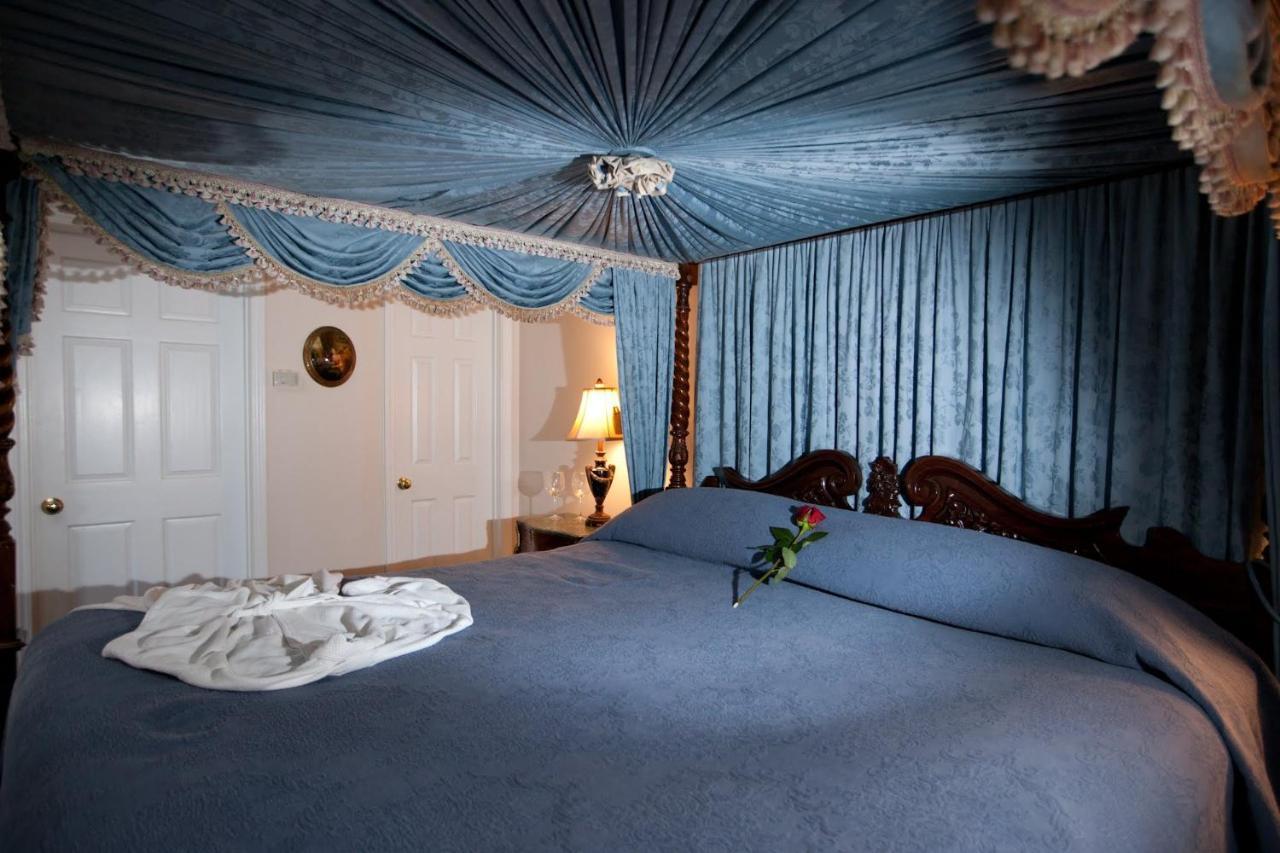 Monmouth Historic Inn 나체스 외부 사진