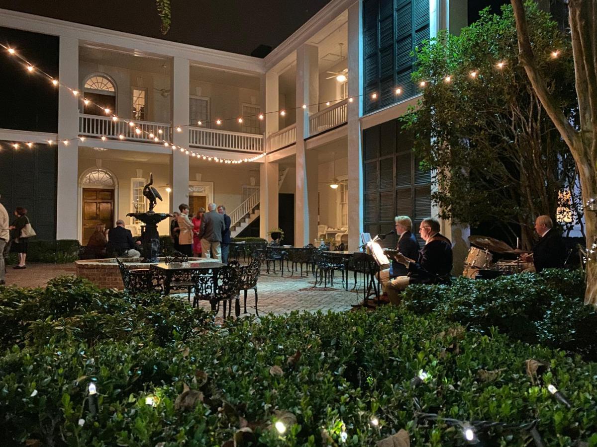 Monmouth Historic Inn 나체스 외부 사진